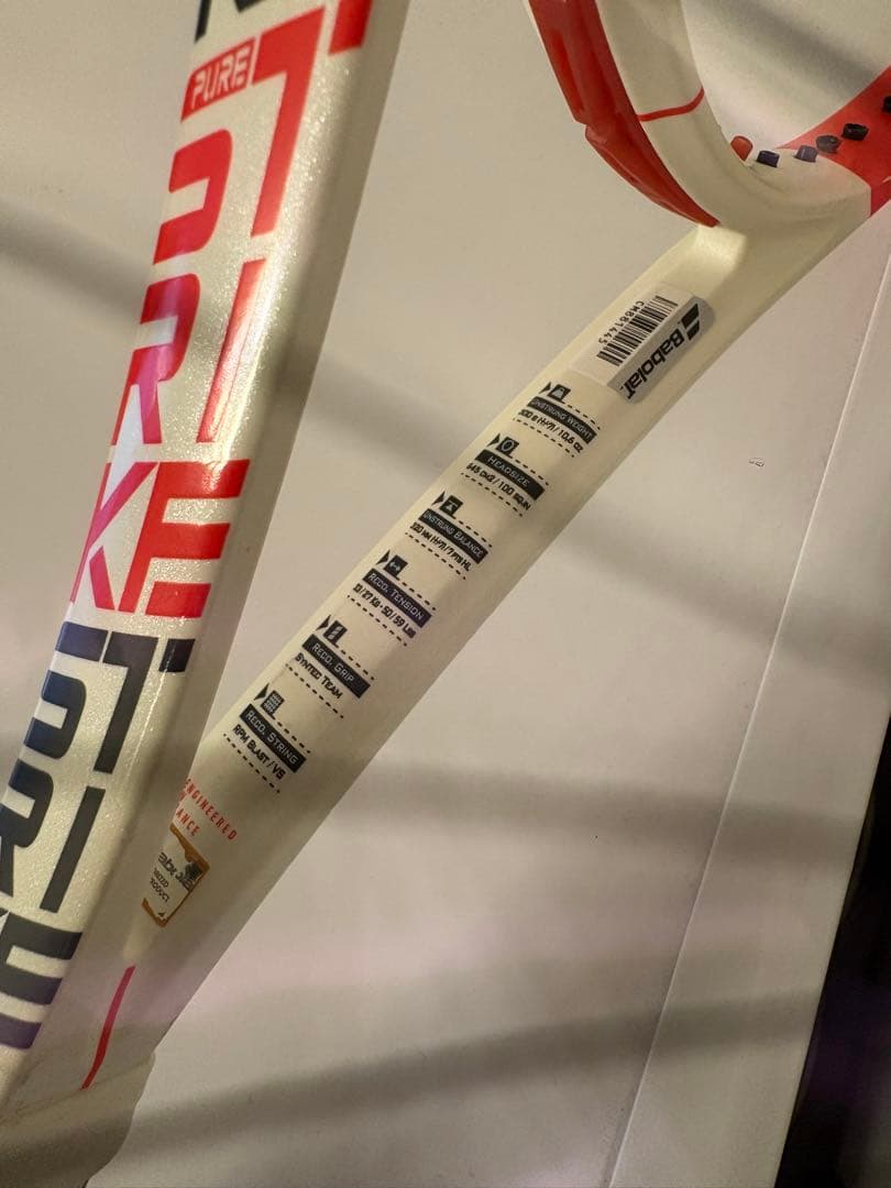 期間限定１万円→8000円Babolat Pure Strike テニスラケット