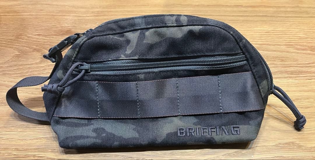 ⭐️最終値下げ⭐️BRIEFING ブリーフィング ラウンドポーチ ゴルフ　バッグ