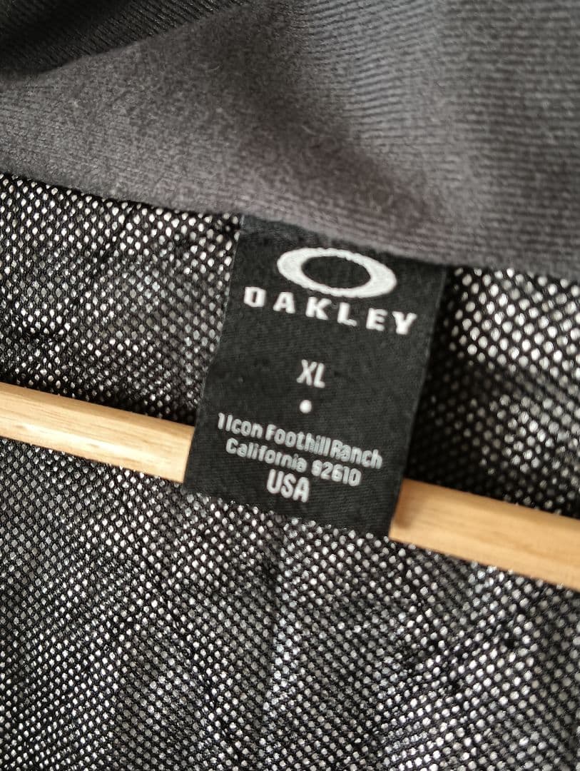 【XL】OAKLEY ベンチコート