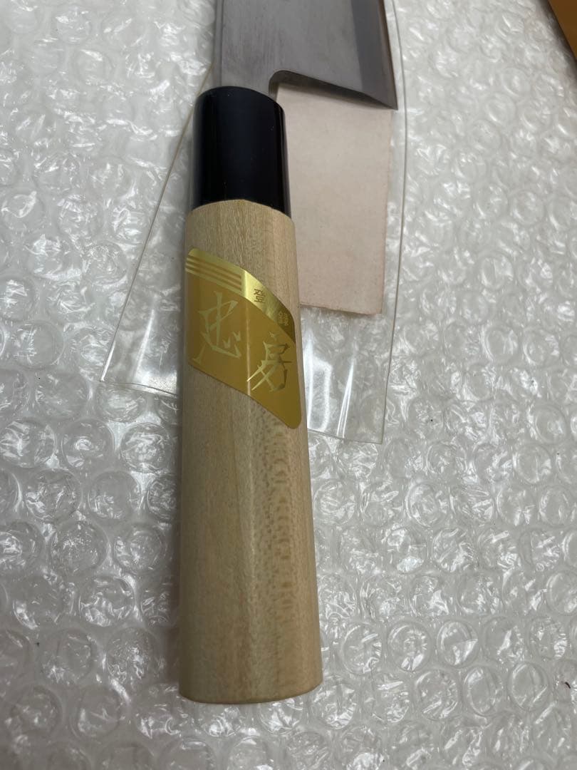 6.登録 忠房 出刃包丁 135mm 和包丁 木柄 箱付