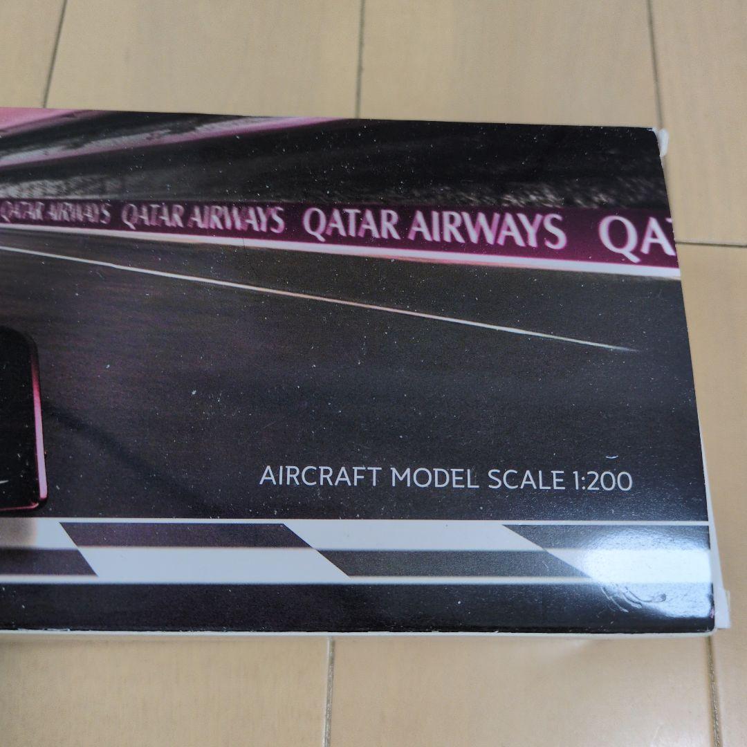 カタール航空 B777-300ER F1特別塗装機 モデルプレーン