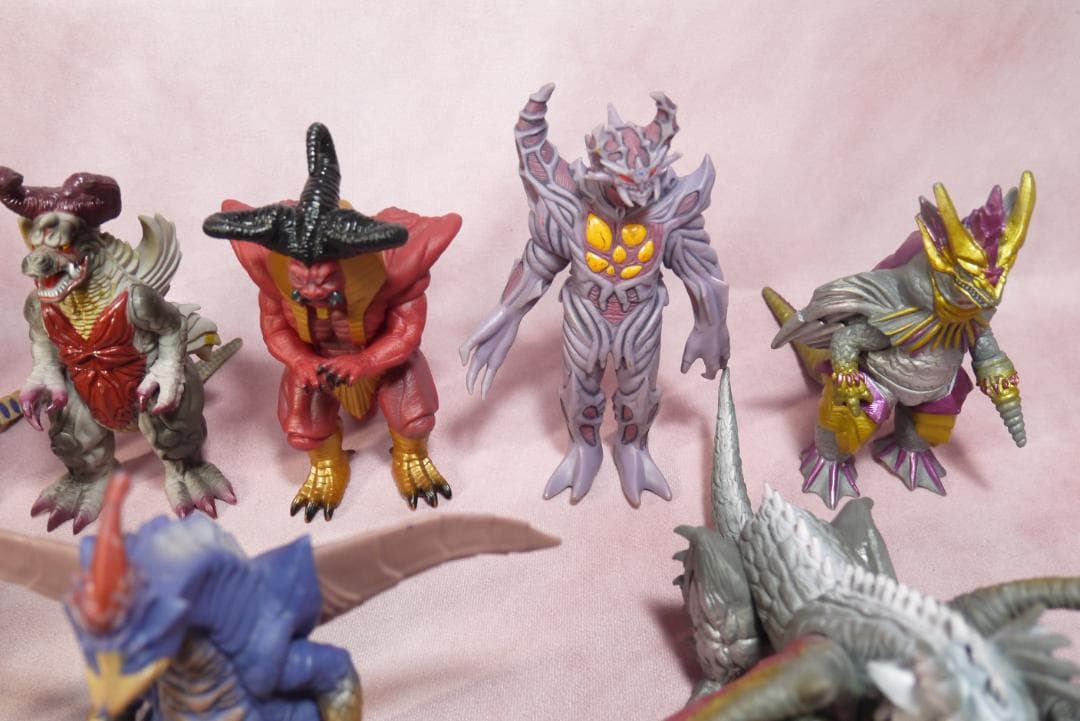 ウルトラ怪獣シリーズ　ウルトラマンダイナ・コスモス　怪獣　15体