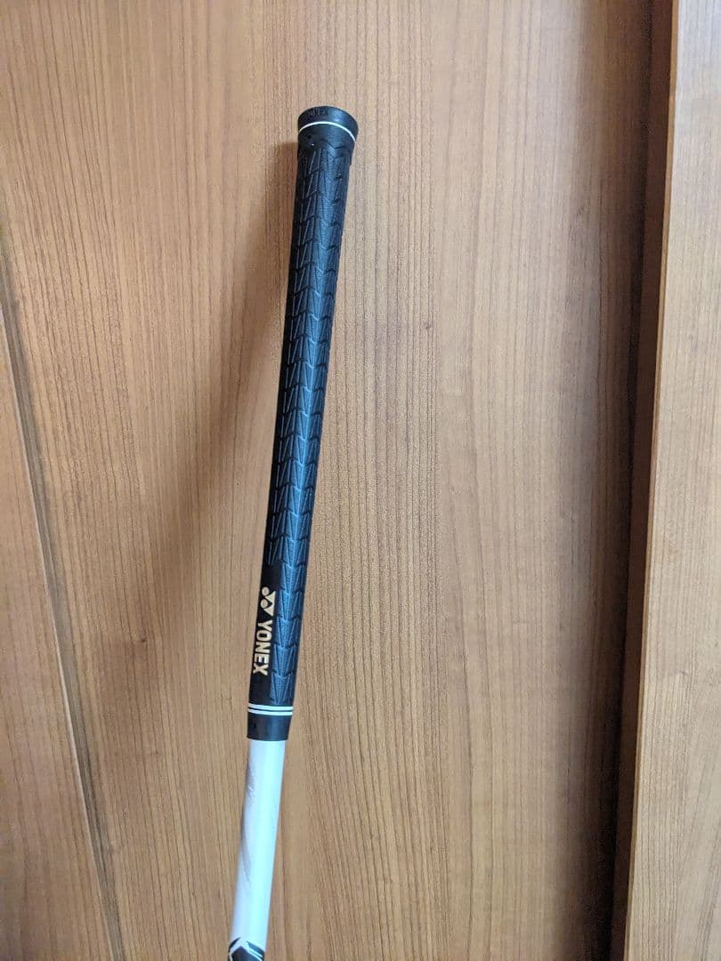 美品 ヨネックスドライバー用スリーブ付きシャフト KAIZA-Ｈ 5SR