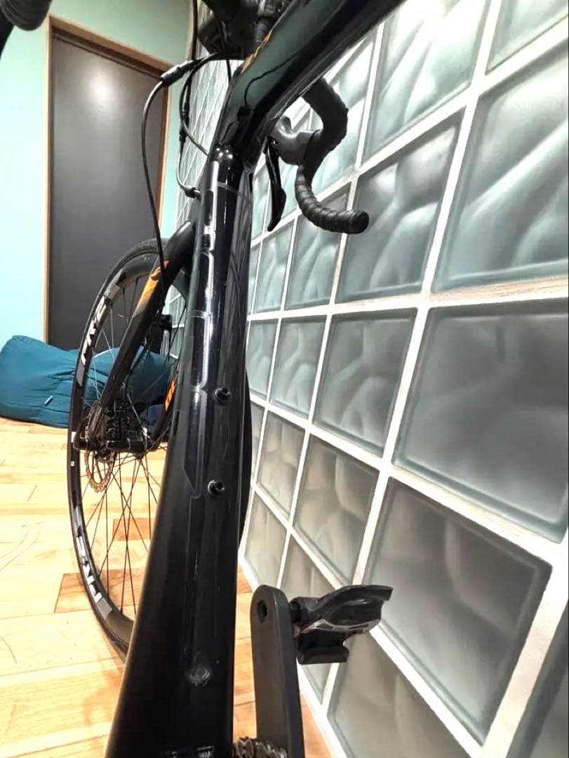 GIANT DEFY ADVANCED 1 カーボンロードULTEGRA