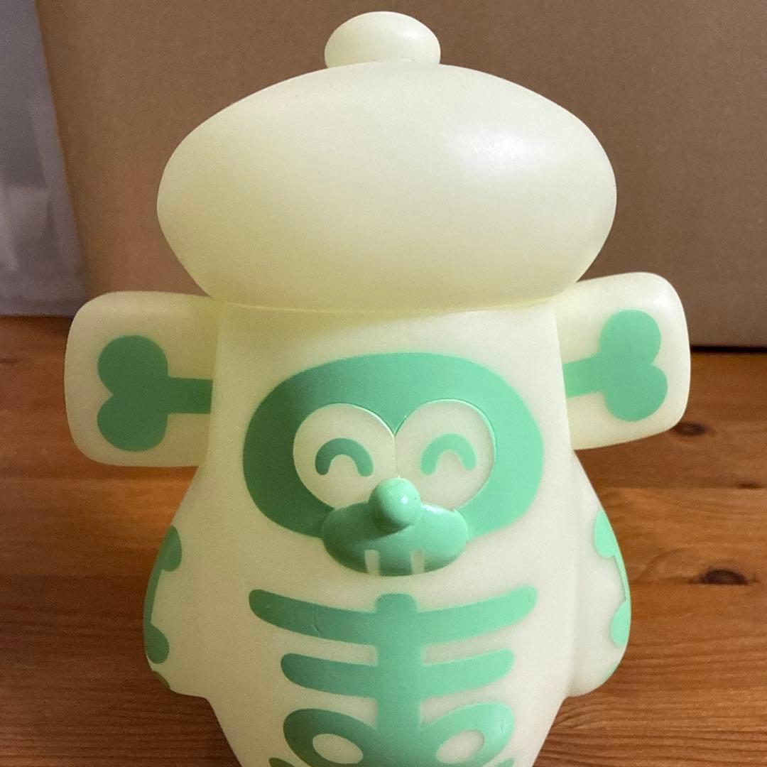 新品！おひげのポン　おひげのボーン　蓄光　ソフビ★