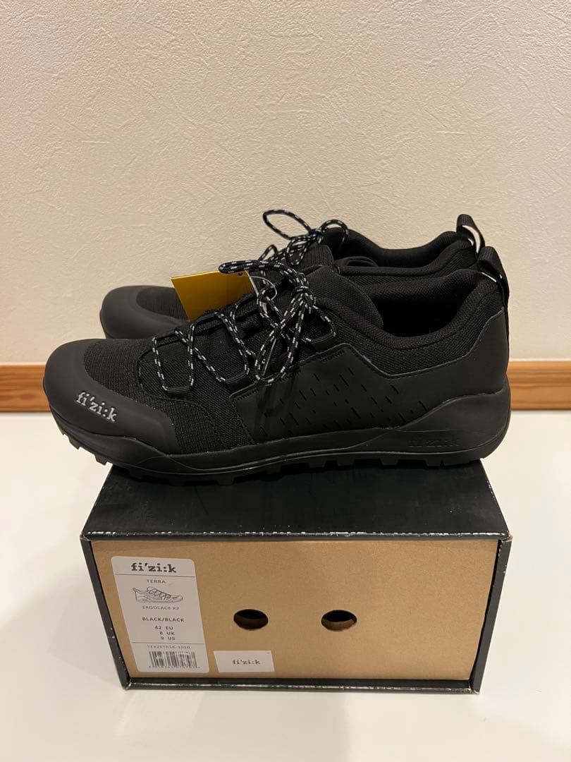 fizik TERRA ERGOLACE X2 42 ビンディングシューズ未使用