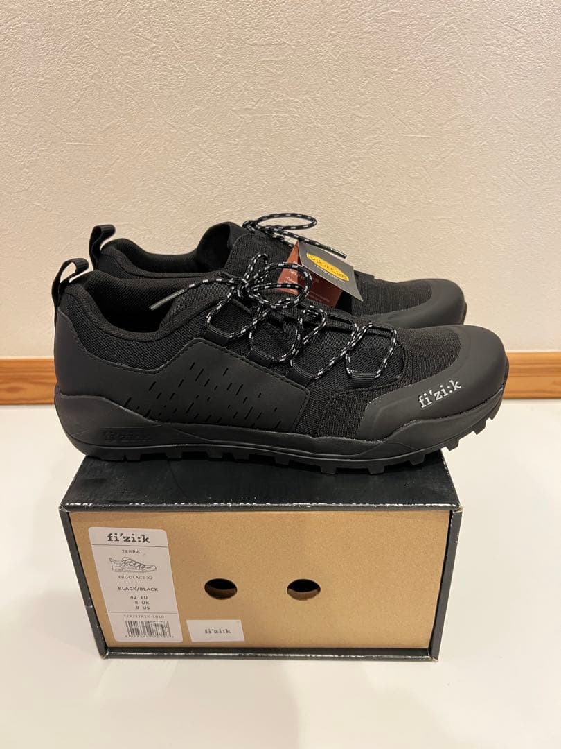 fizik TERRA ERGOLACE X2 42 ビンディングシューズ未使用