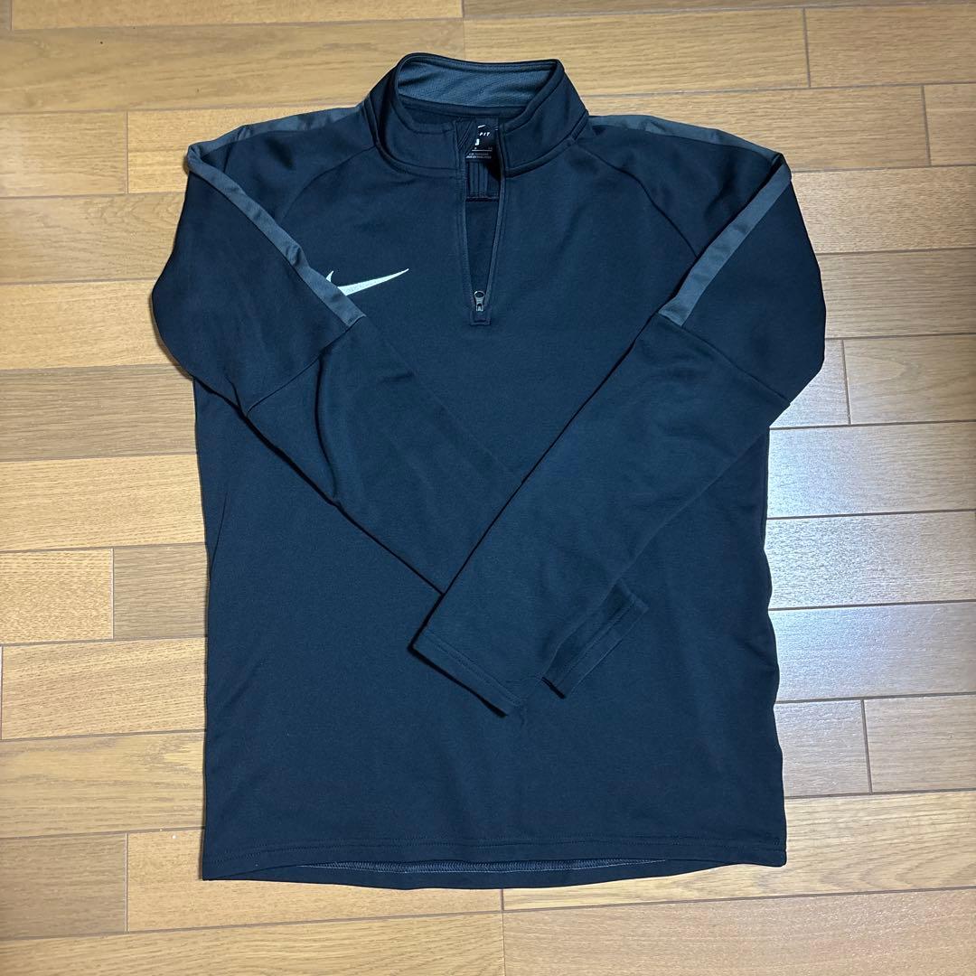Nike ブラック長袖ジップアップセット
