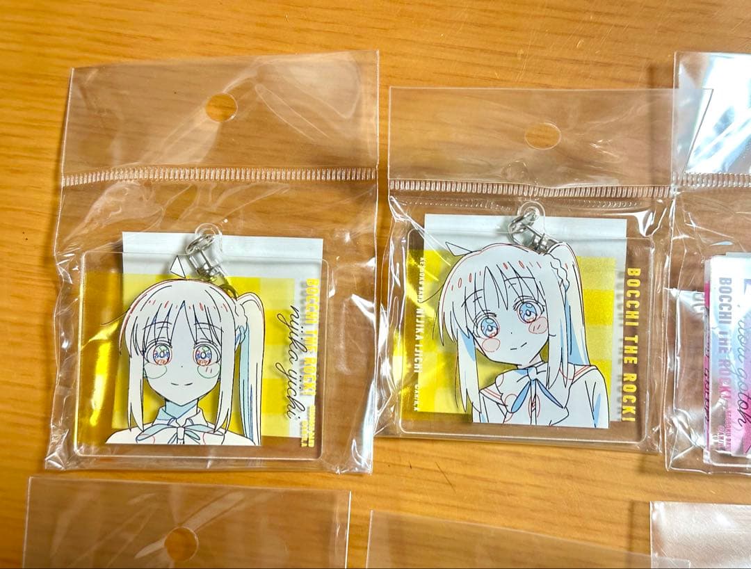 【未開封品】劇場総集編 ぼっち・ざ・ろっく 原画アクリルキーホルダー 8点セット