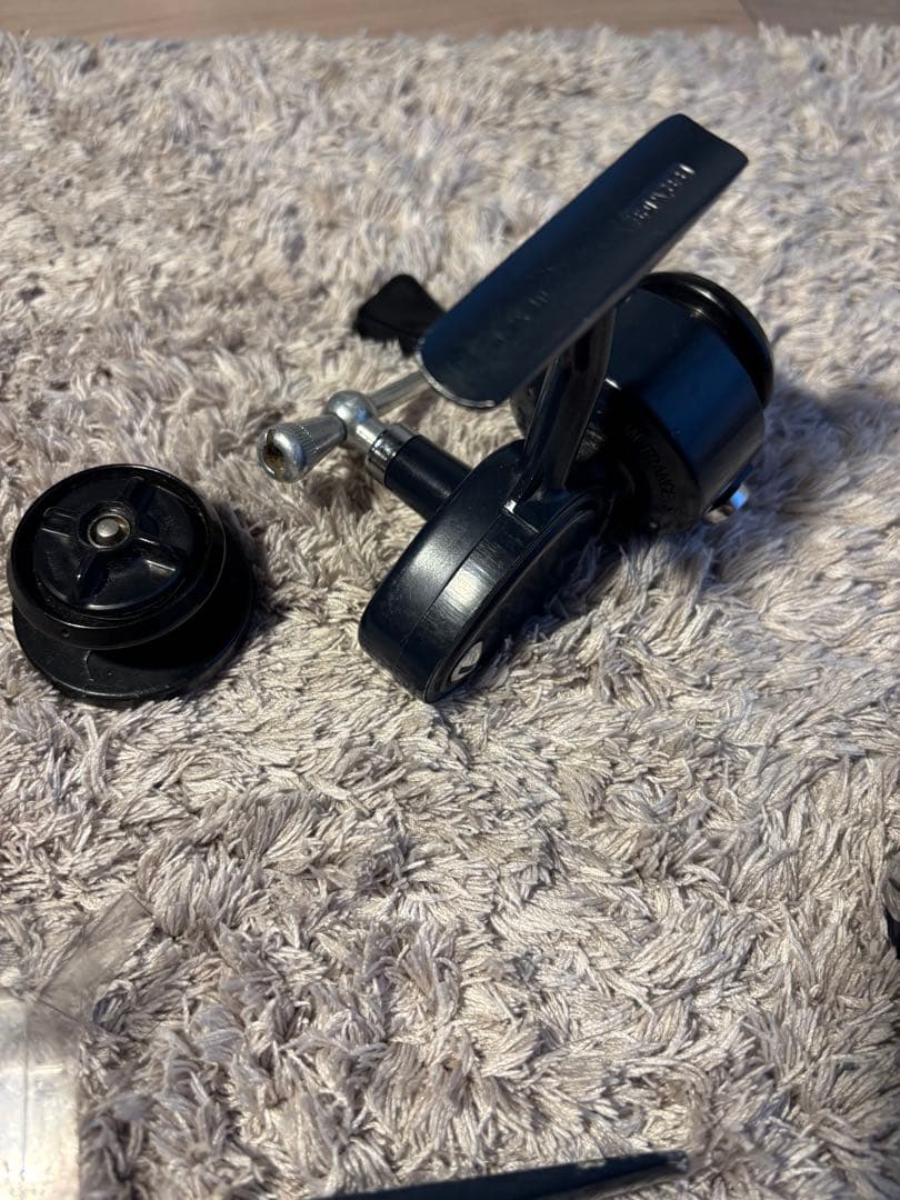 Mitchell 408ミッチェル スピニングリール　中古品