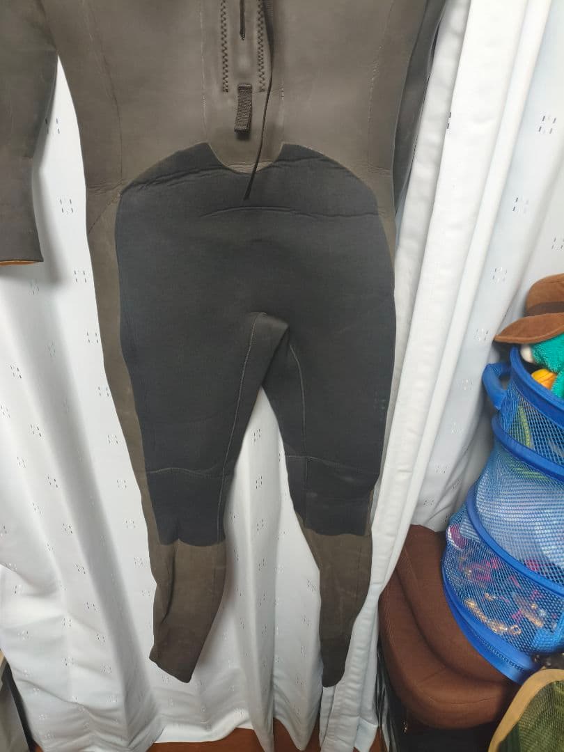 フルスーツ Lサイズ ウエットスーツ　新品　メンズ