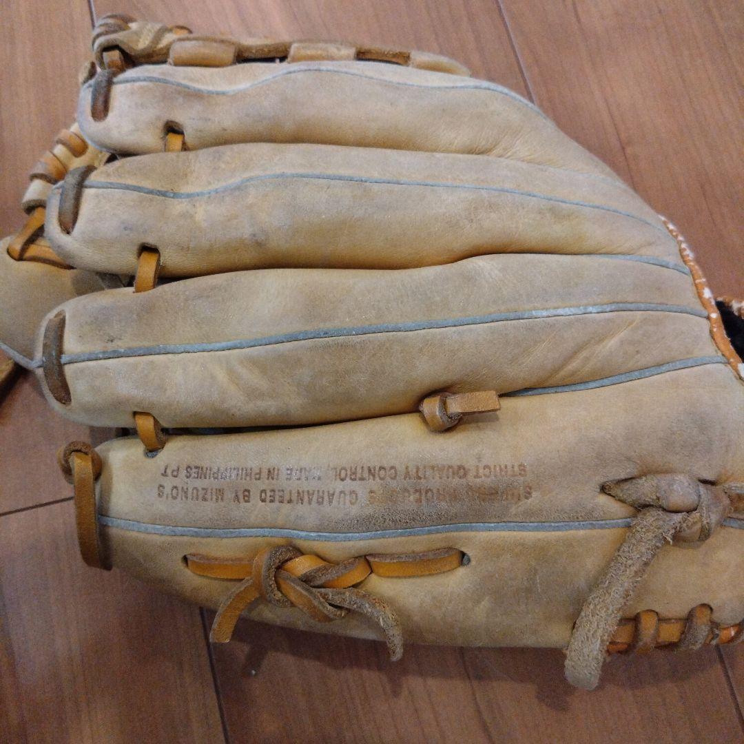 ミズノ プロフェッショナル 軟式 野球 グローブ　　ボール＆クリーナーオイル付き