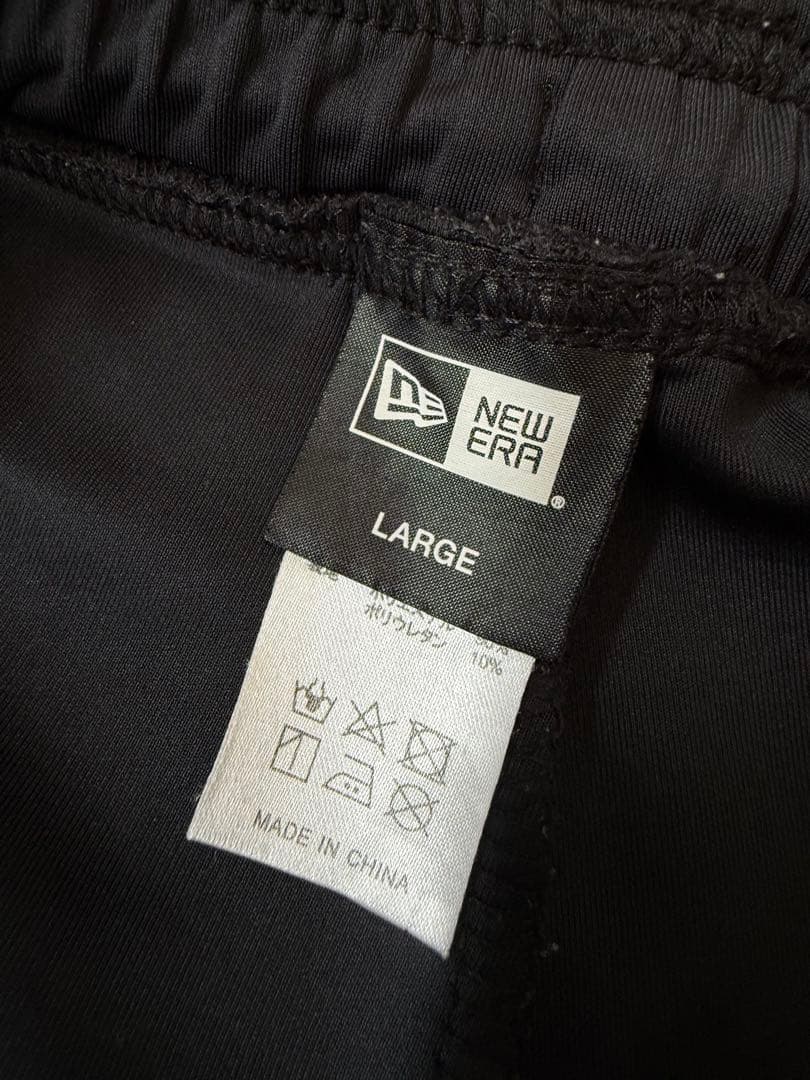 NEW ERA ブラック ジャージセット　L size