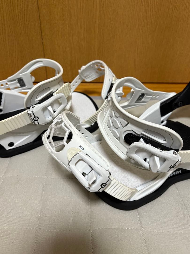 UNION STRATA ホワイト Sサイズ