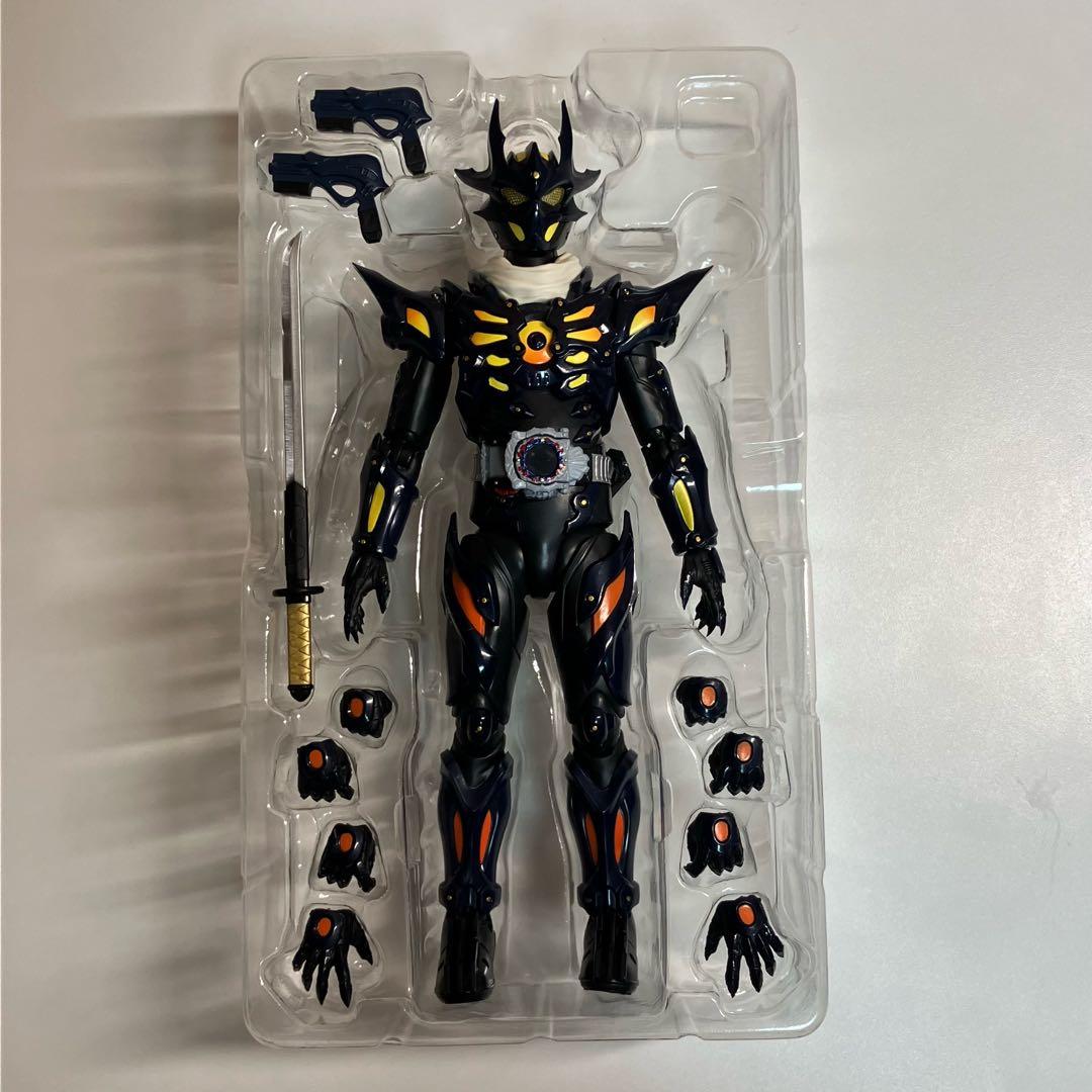 仮面ライダードレッド S.H.Figuarts フィギュアーツ ガッチャード