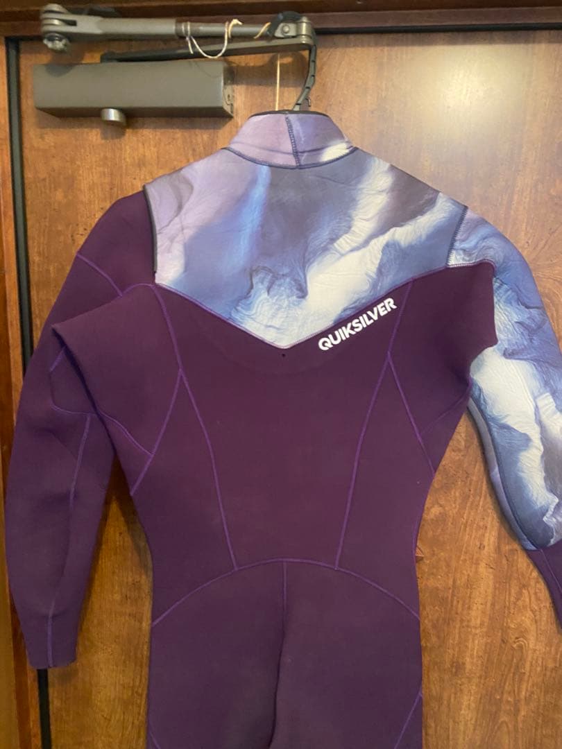 「美品」Quiksilver フルスーツ　M