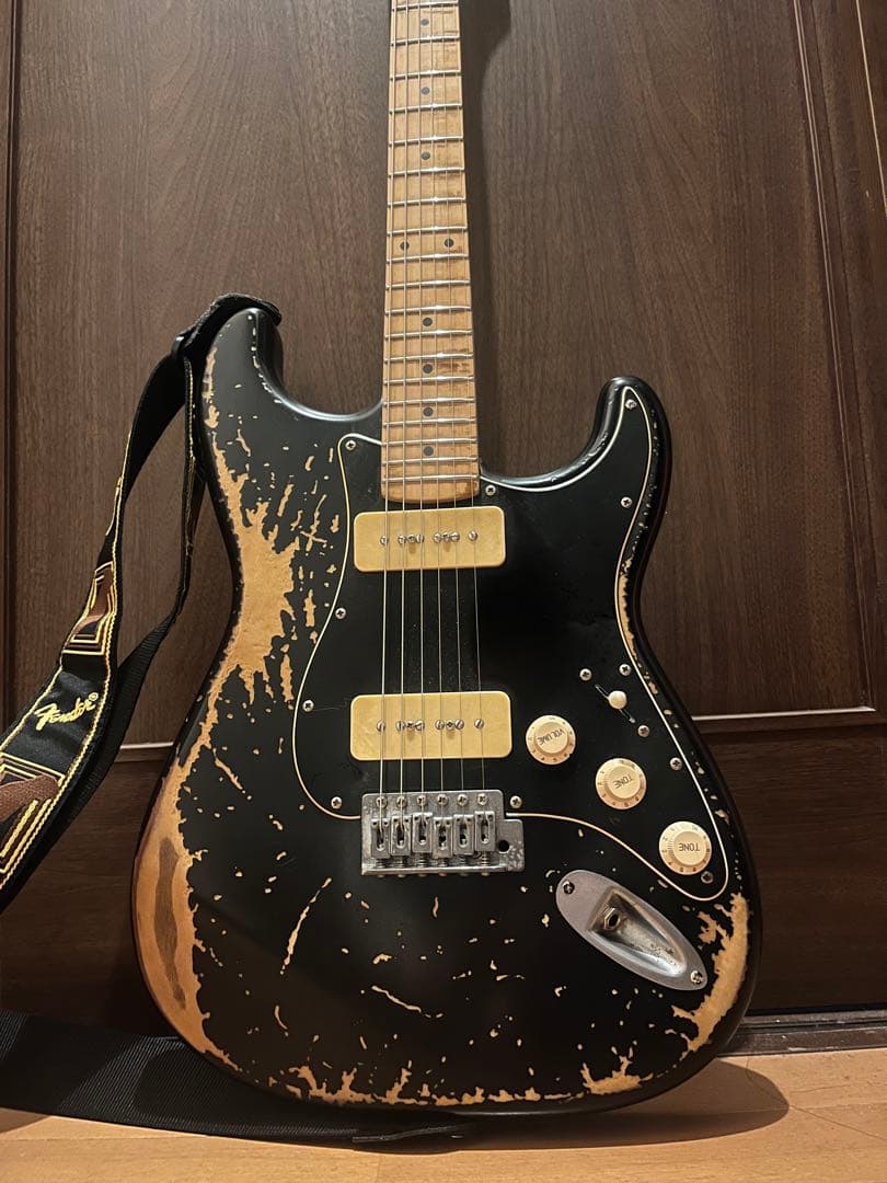 Custom HardRelic P90 Stratocasterコンポーネント