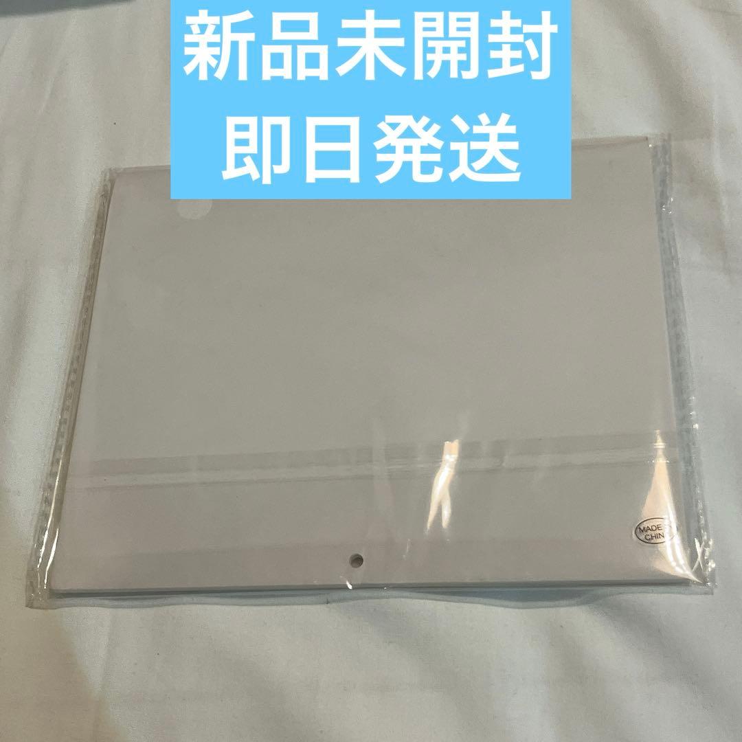 2026年版カレンダー ジェニ　JENNIE 写真展　32NNl5 蔦屋　未開封