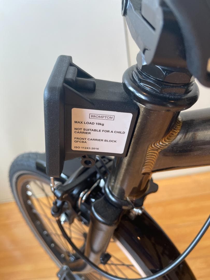 【ほぼ新品】BROMPTON C Line M6L ブラックラッカー／試乗のみ