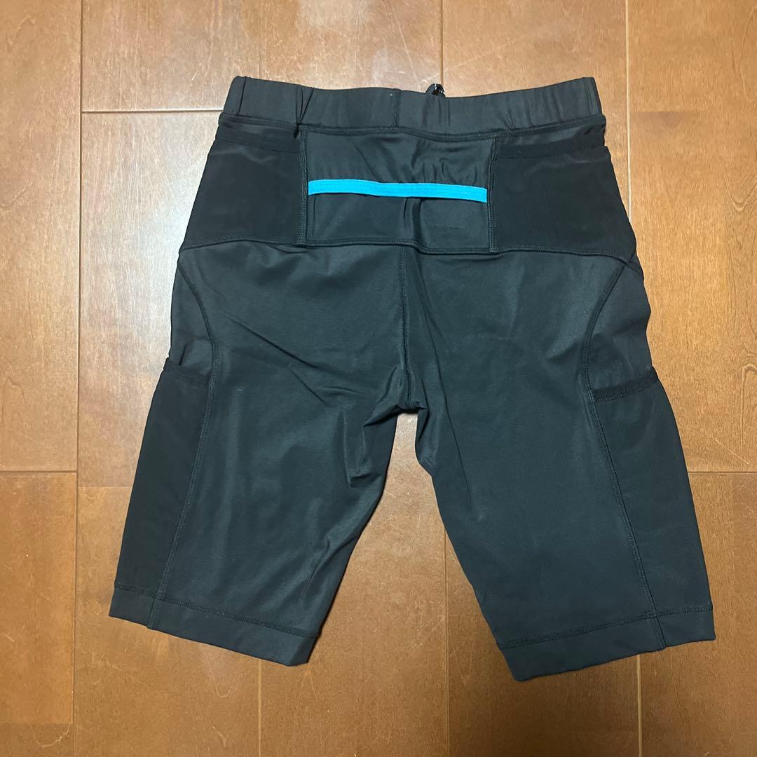 ウォーキング・ランニングウェア (un)scene 7 pocket Trail Half Tights