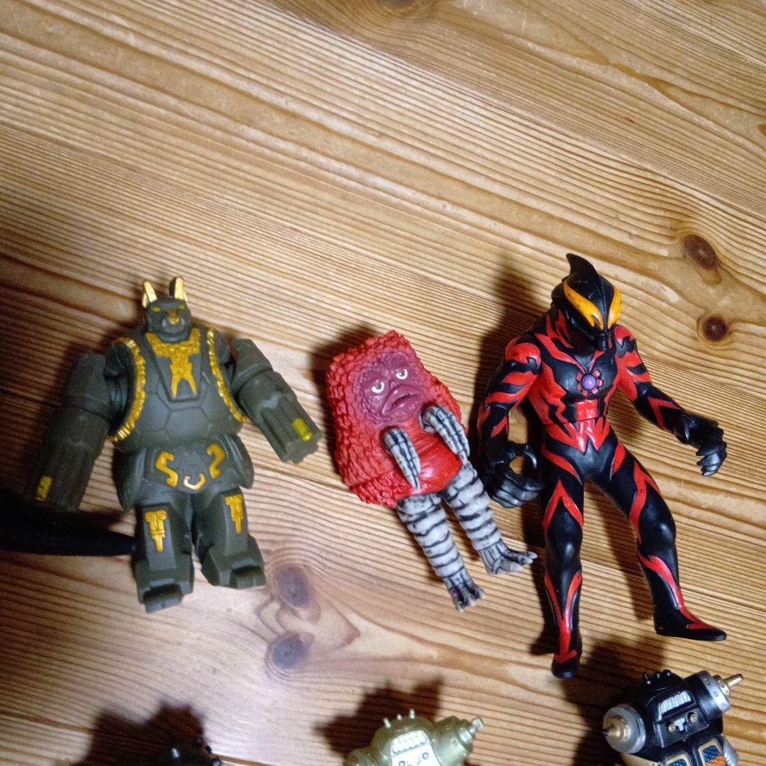 ウルトラマンシリーズ 怪獣フィギュア25体セット