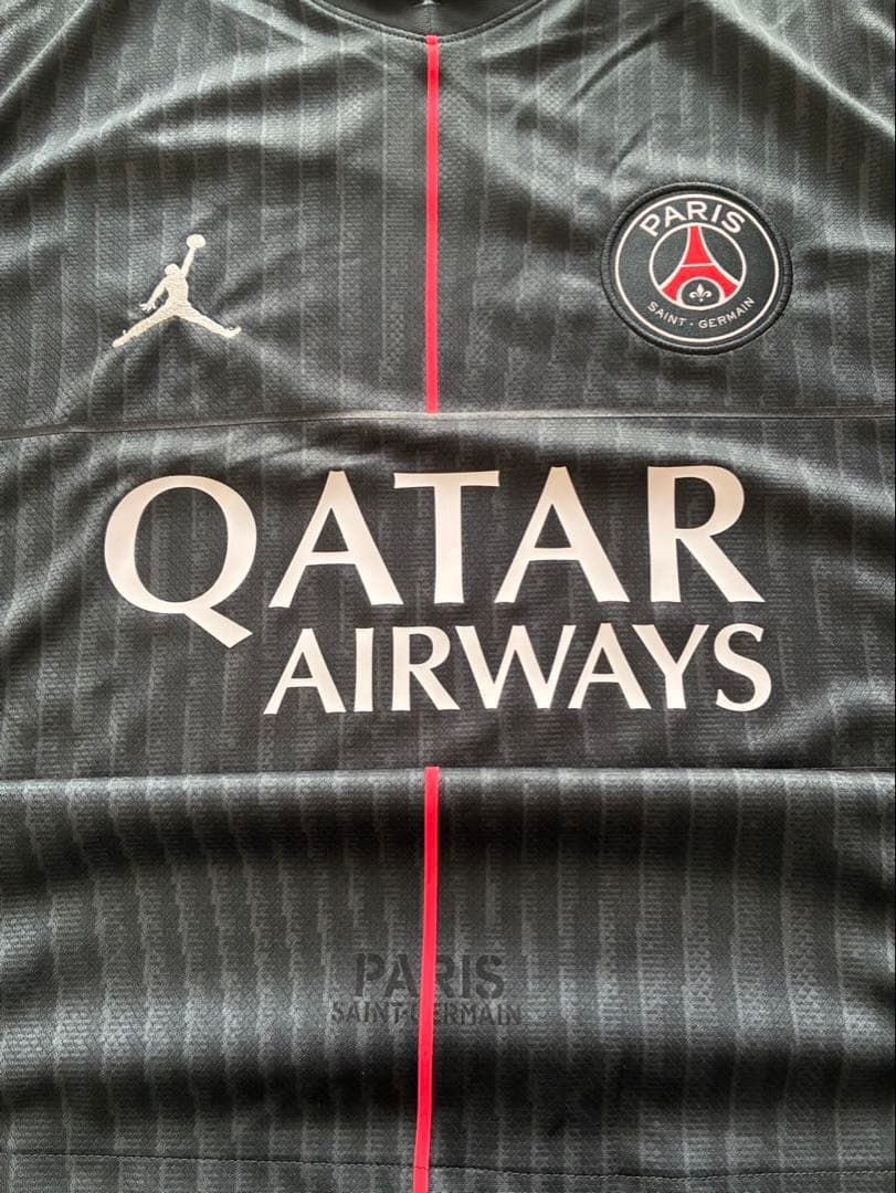 Jordan Paris Saint-Germain シャツ Mサイズ 黒