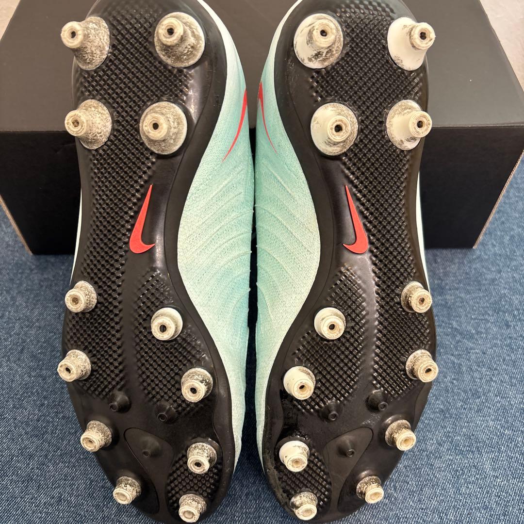 NIKE ファントム GX 2 プロ AG-PRO 25.5cm
