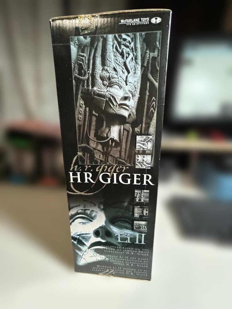 【希少・貴重 塗装済完成品・未開封新品・廃盤品】HRギーガー/LiII