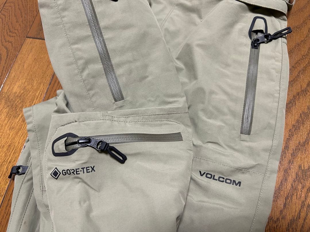 VOLCOM ゴアテックス　スノーボード　パンツ　ボルコム