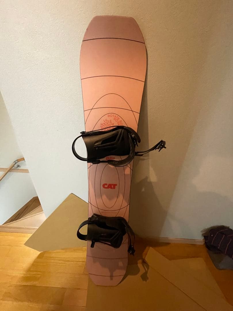 FNT CAT スノーボード　143cm 23-24