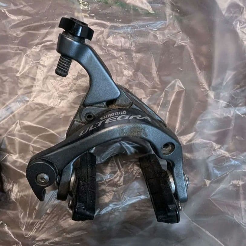 Shimano BR-6800 キャリパーブレーキ