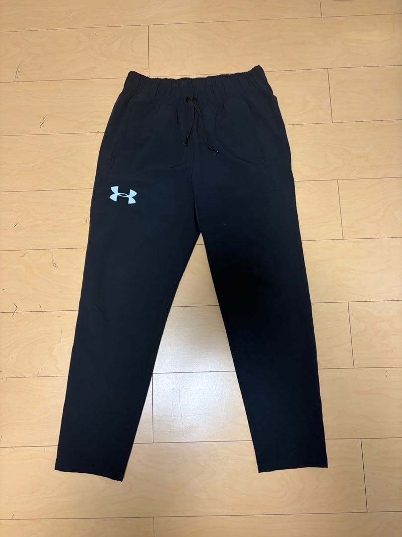 Under Armour ウィンドブレーカー＆パンツセット