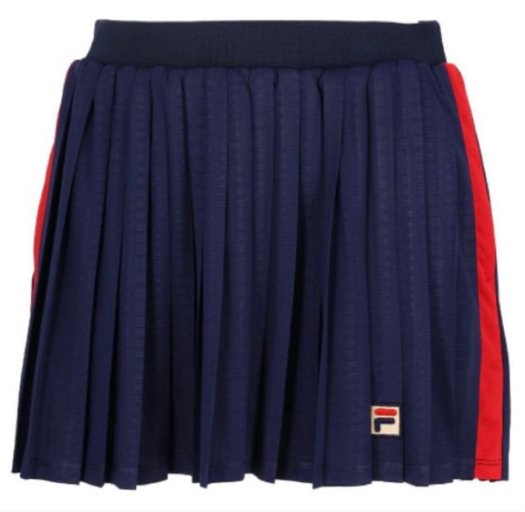 No.590 FILA エンボスプリーツのエレガントスコート☆NAVY☆