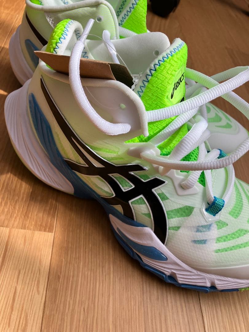 新品未使用Asics rise バレーボールシューズ　26センチ