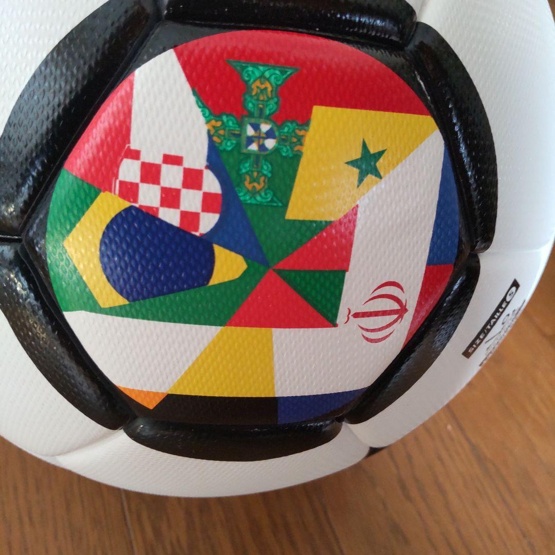 日本未発売!　2026 W杯記念 umbro サッカーボール5号 3カ国共催