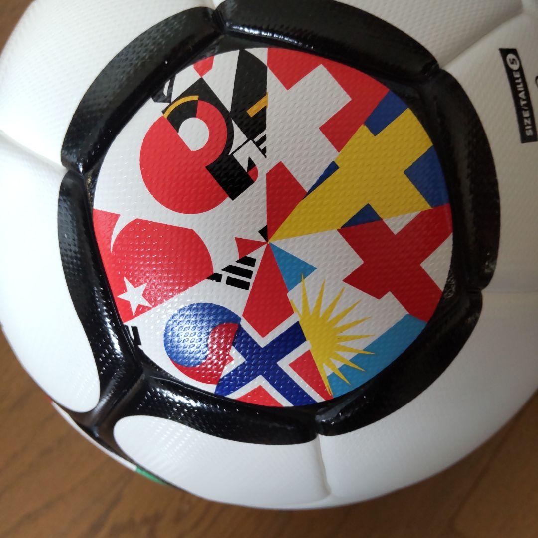 日本未発売!　2026 W杯記念 umbro サッカーボール5号 3カ国共催