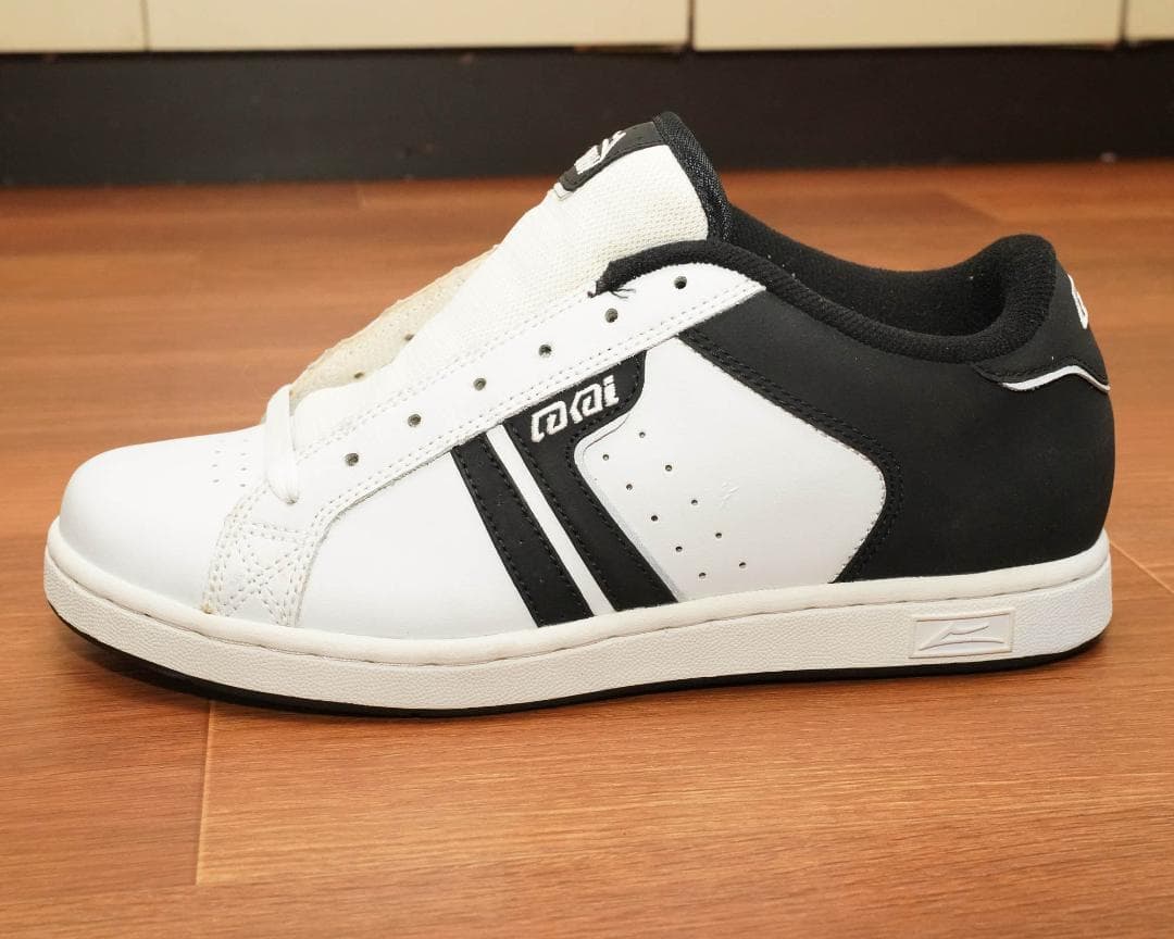 LAKAI lakoston white サンプル品　レア　27cm 新品
