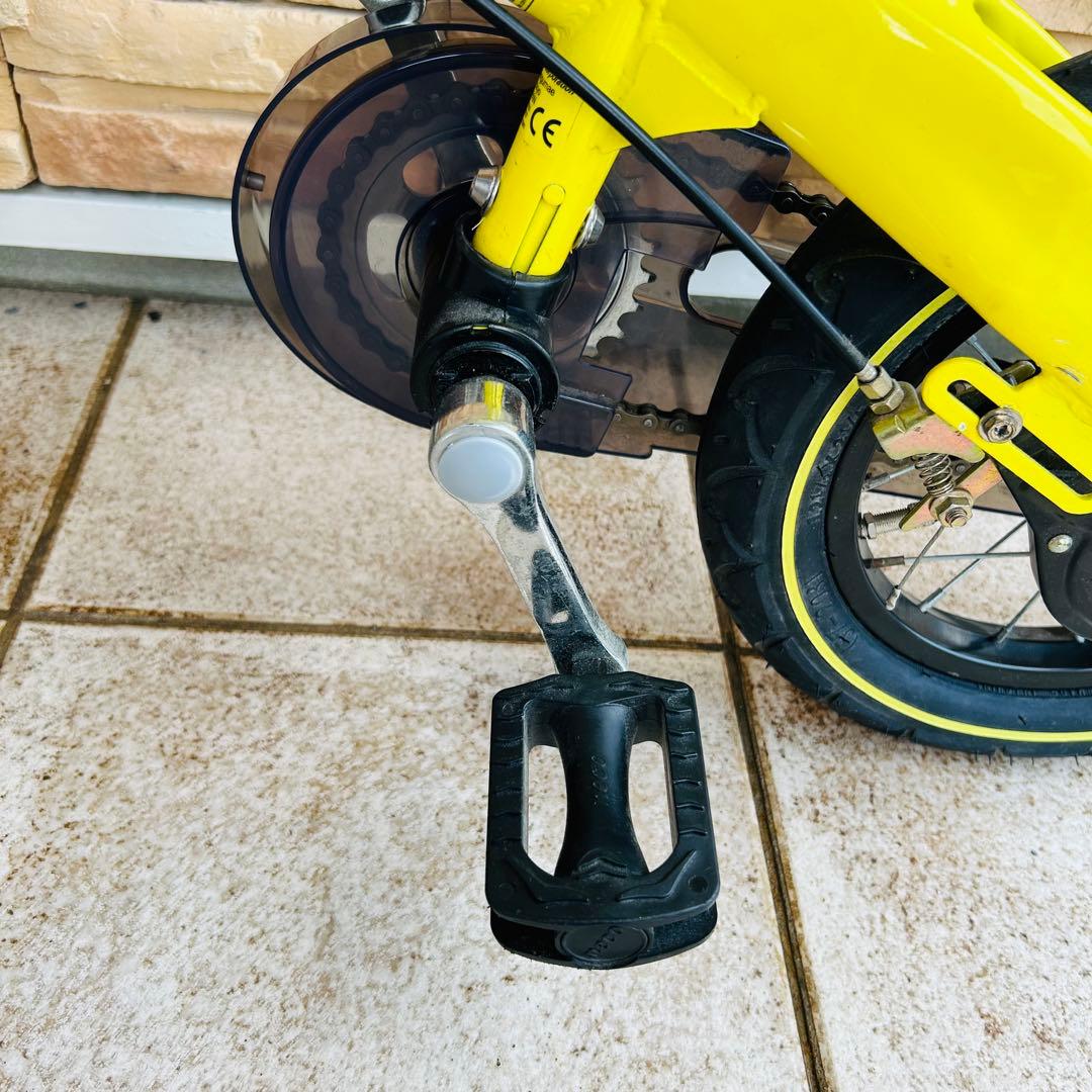 へんしんバイク 黄色　キックバイク ペダル自転車 Hensihn Bike