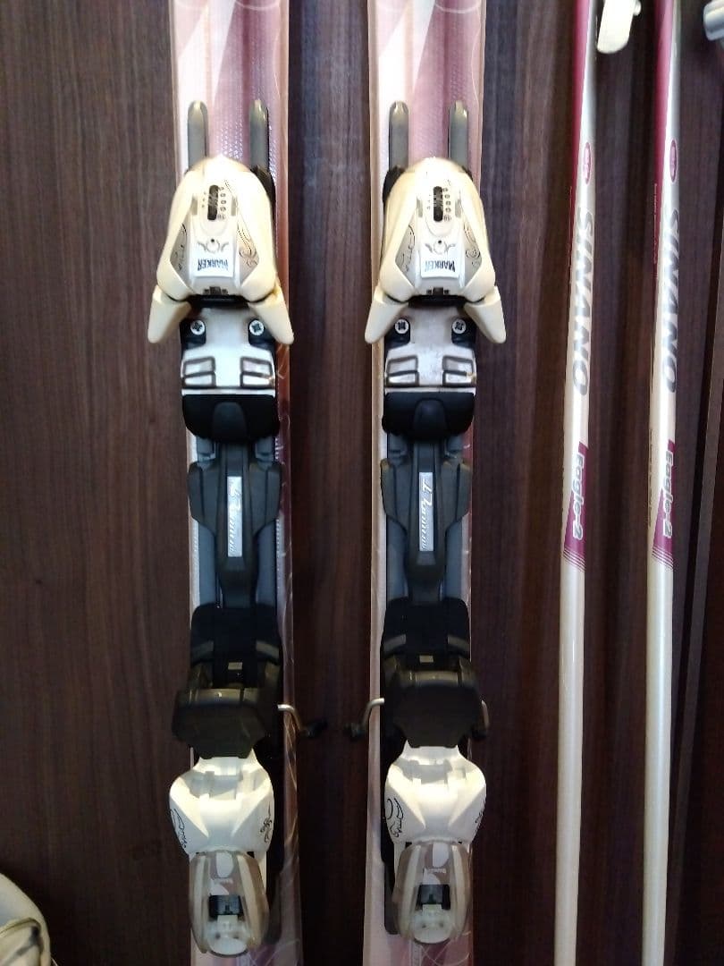 超美品【ハイエンド】VOLKL レディース スキーセット メンテ・WAX済み✔