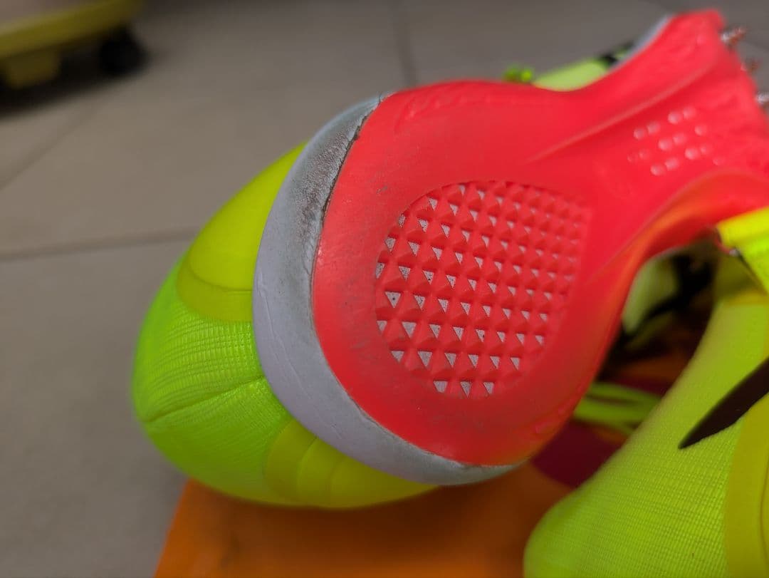 【使用頻度少なめ美品】asics 陸上スパイク　SPブレード10