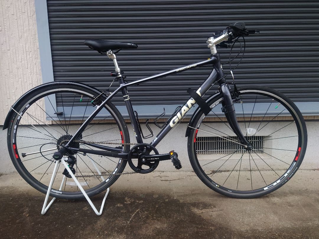 神奈川県　引取限定　Giant　エスケープr3　カスタム品