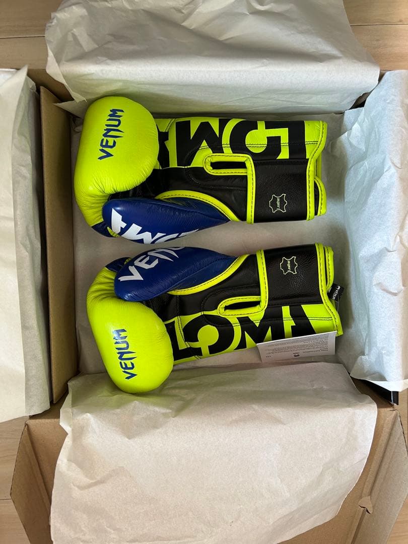 Venum Pro Boxing グローブ 12ozネイビー/イエロー