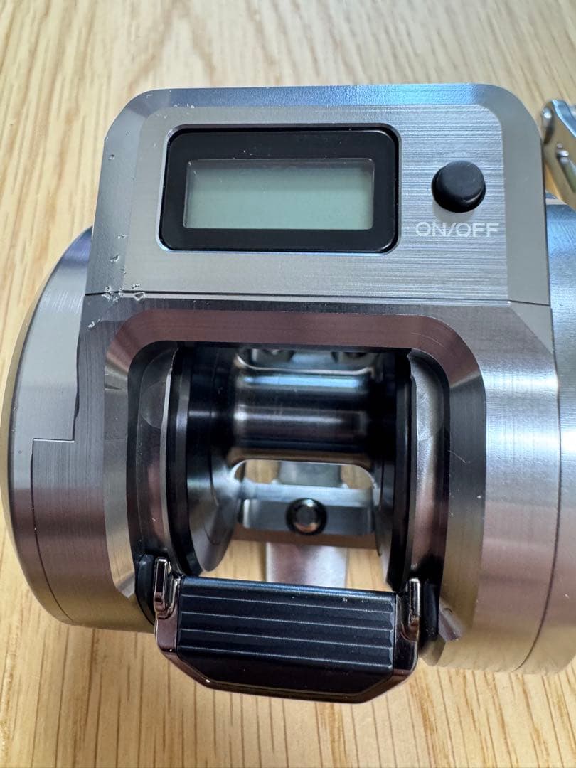 リール Shimano 24OCEA CONQUEST CT300HG