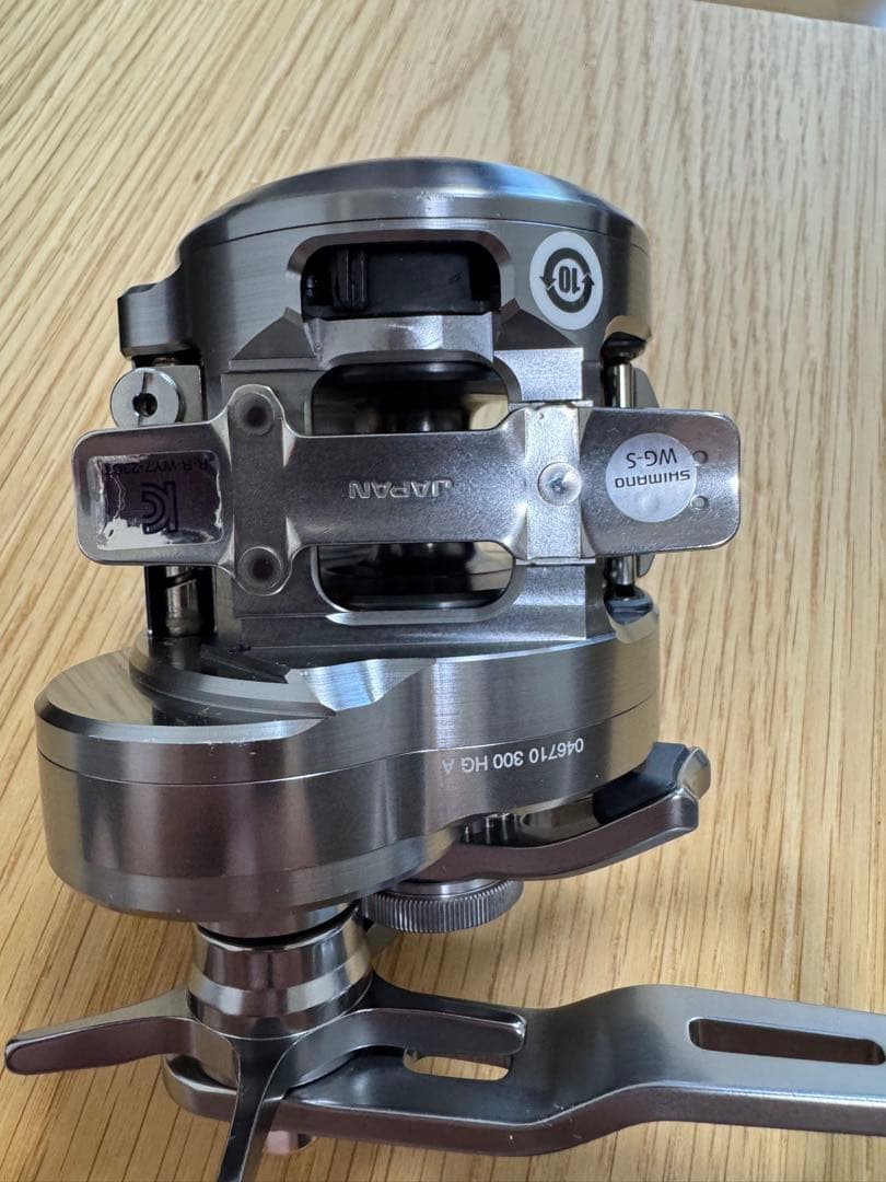 リール Shimano 24OCEA CONQUEST CT300HG