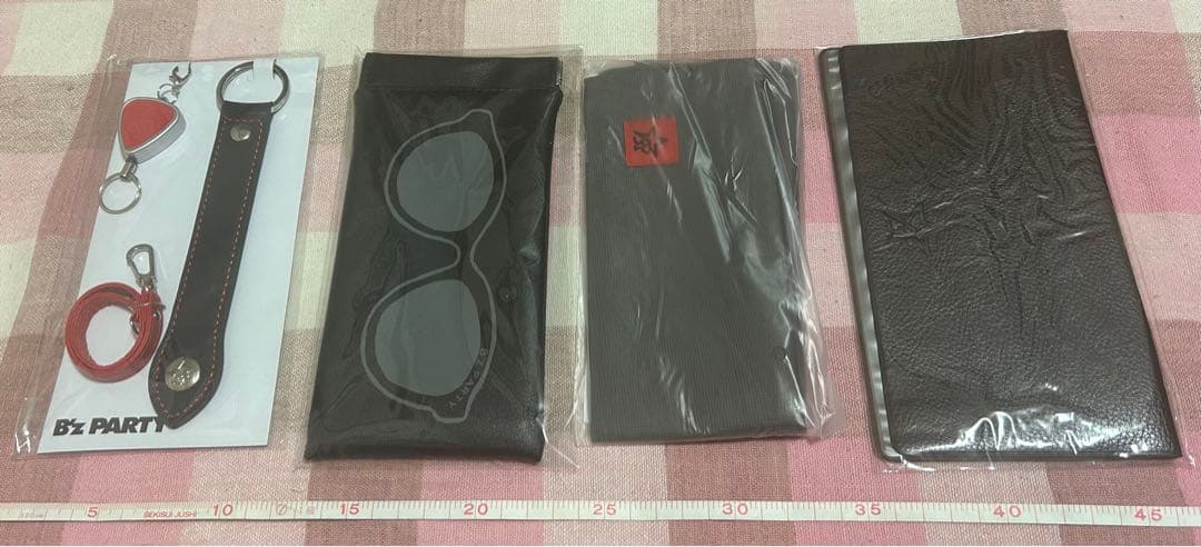 【新品】B'z/会員継続記念品、他？/まとめ売り②