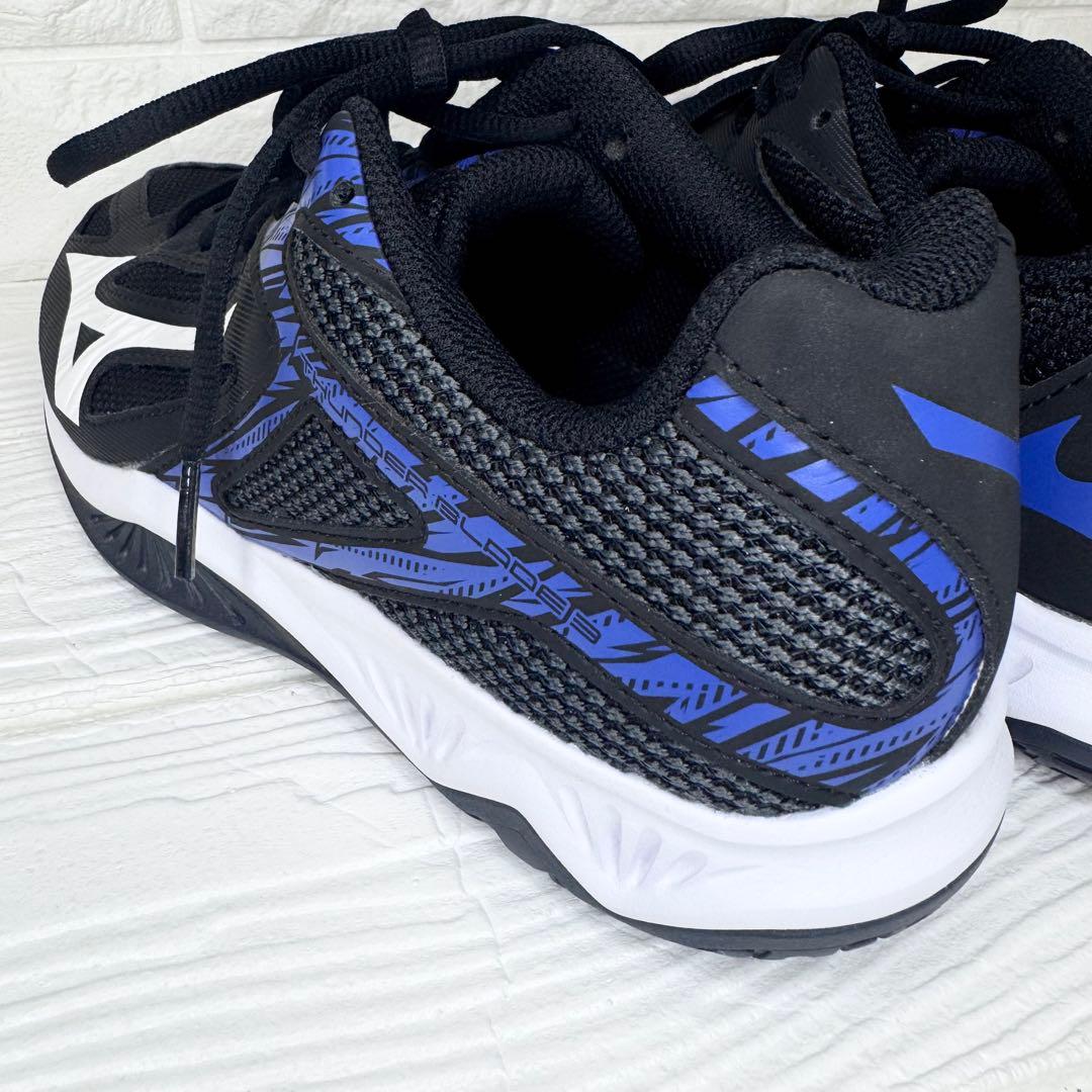 【新品未使用】MIZUNO バレーボール シューズ 24.0 サンダーブレード3