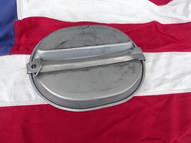 1964\" ナム戦 米軍実物　メスキットパン TRICO　318