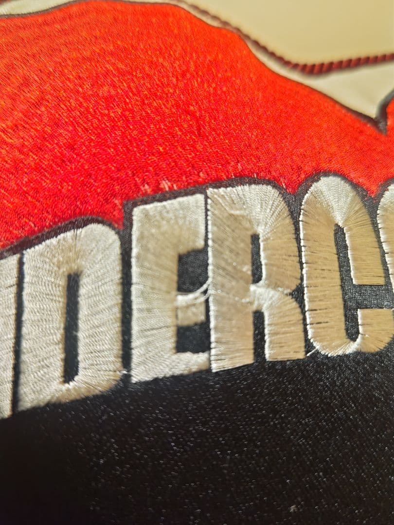 UNDERCOVERISM PEACEBUILDER ハート型クッション