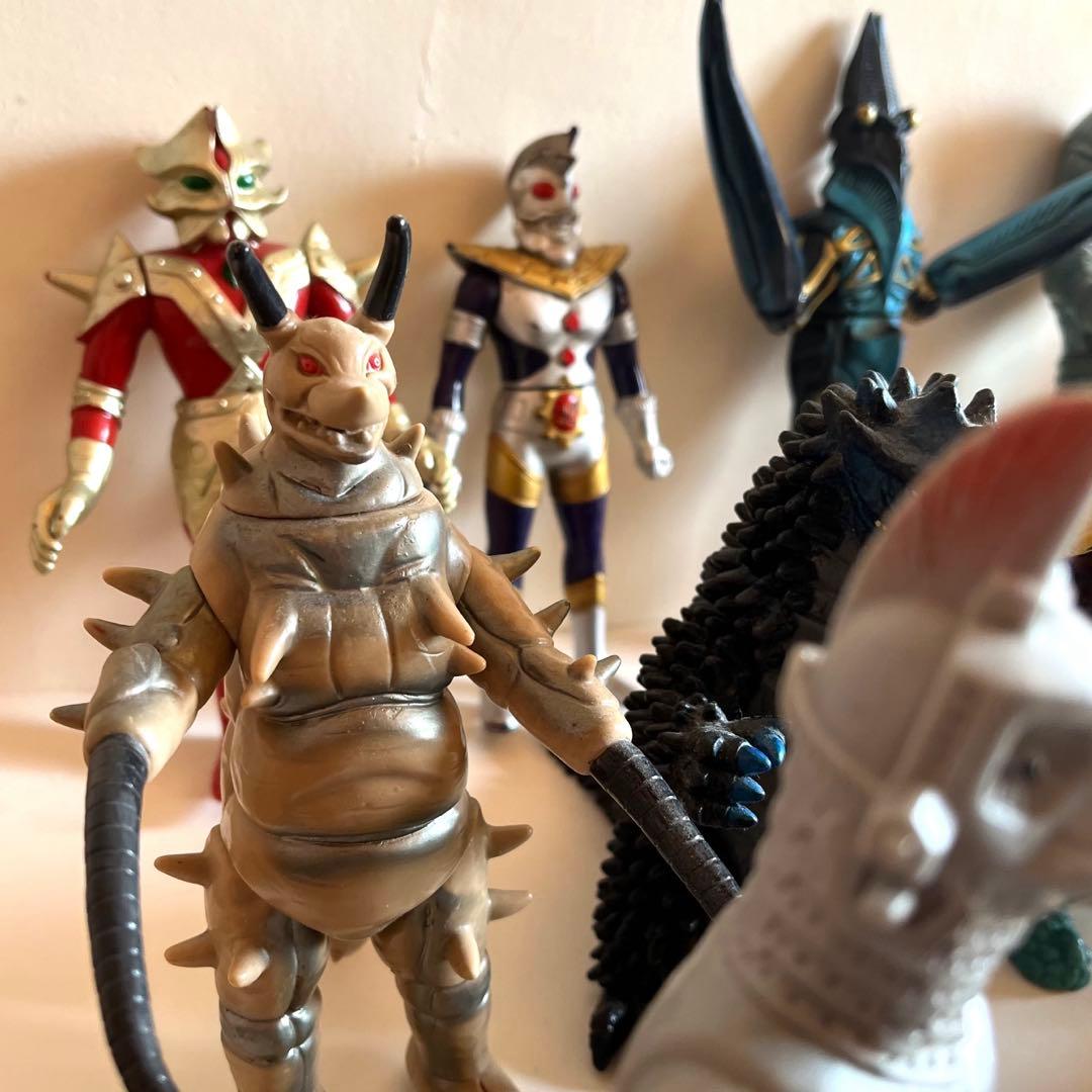 ウルトラマン 怪獣 ソフビ 15体セット まとめ売り バルタン星人他
