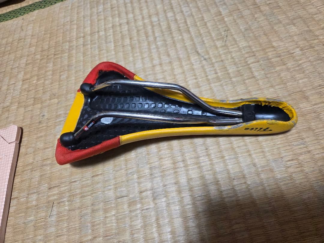 マルコパンターニ　サドル